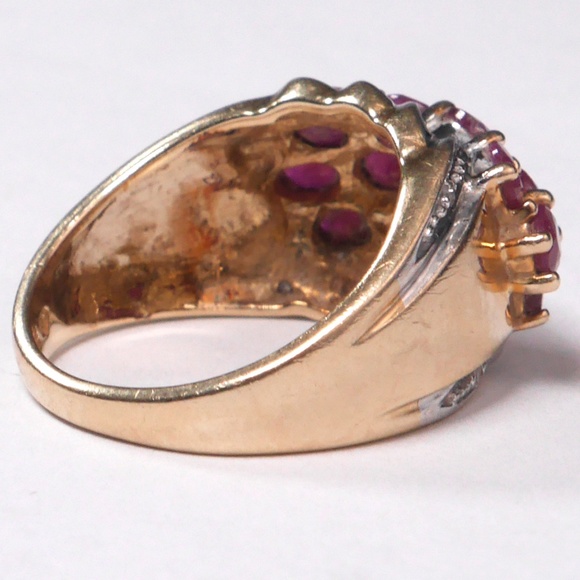 10k Ruby Diamond Cluster Ring in SOLID Yellow Gold - Picture 9 of 9